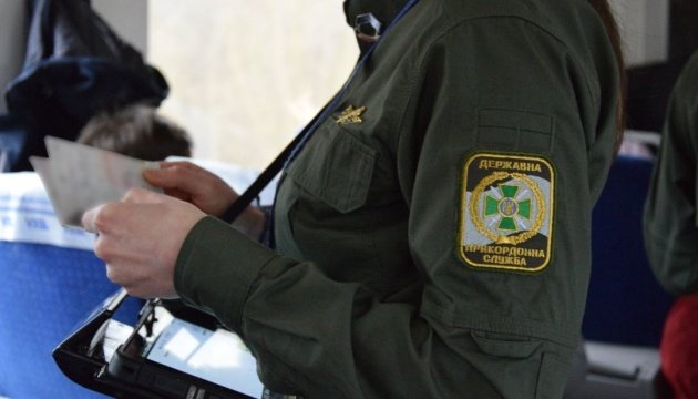 На кордоні не фіксують збільшення охочих виїхати з України після ракетних обстрілів