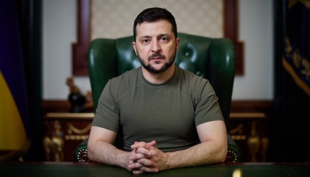 Україна потребує щонайменше 25 сучасних заводів із переробки відходів - Зеленський