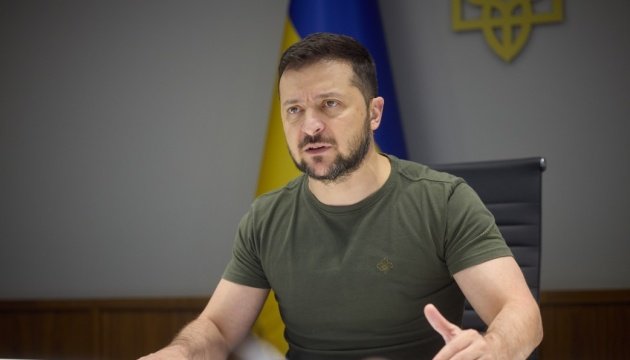 Зеленський запропонував Раді продовжити воєнний стан і загальну мобілізацію