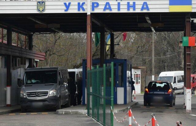 З початку війни прикордонники Мукачівського загону виявляли 400 разів підроблені документи 