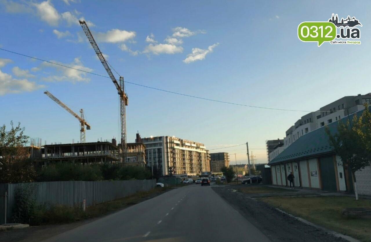 «В Ужгороді нічого не будують»: заява мера Богдана Андріїва про забудову міста викликала обурення містян