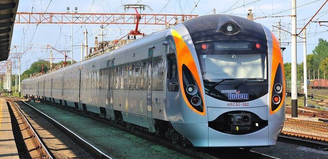 Словаччина з 1 липня змінює правила безкоштовного проїзду для українських біженців
