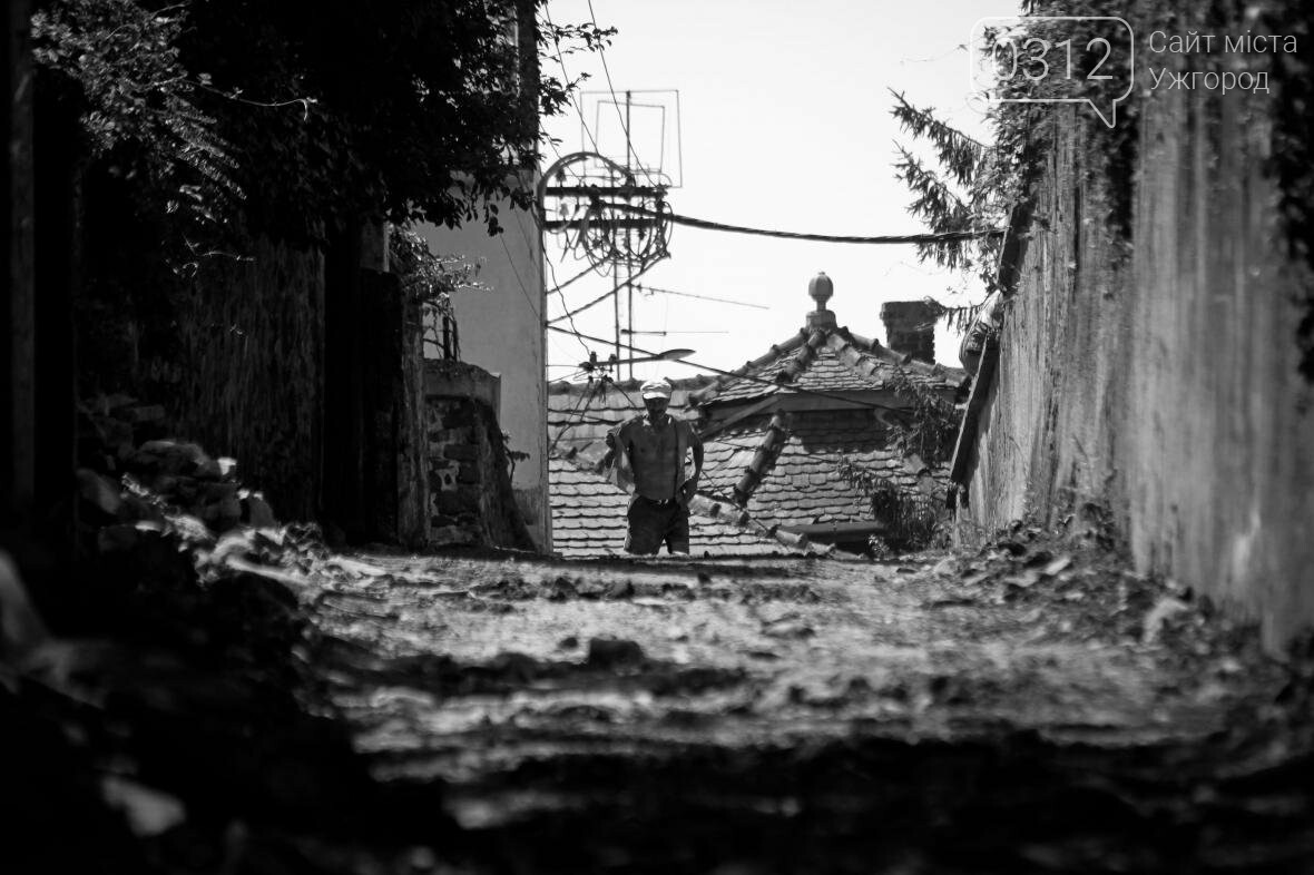 Шлях у один кінець: як в Ужгороді капітально ремонтують Зам..., фото-9 Шлях у один кінець: як в Ужгороді капітально ремонтують Замкові сходи - фоторепортаж, фото-9