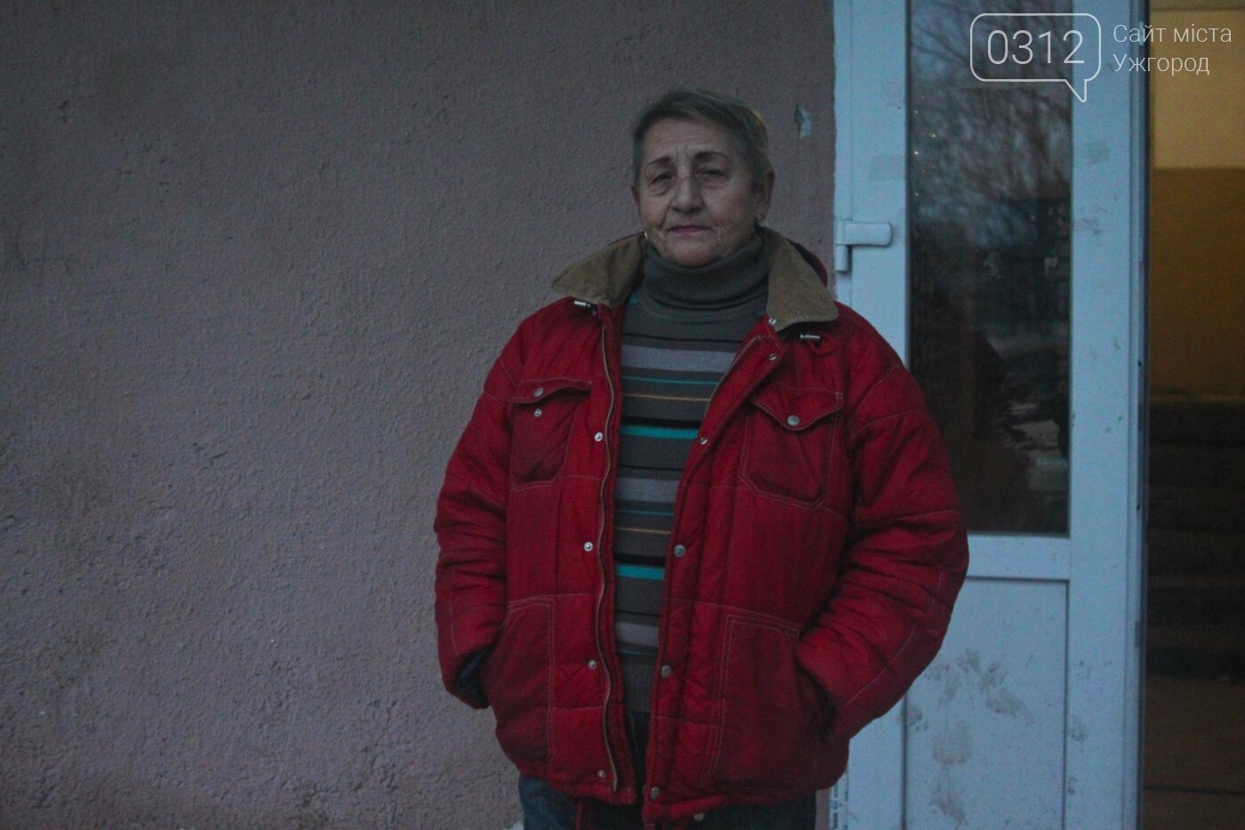 "Хвора бабуся не виходила з будинку 15 років": як мешканці..., фото-2 "Хвора бабуся не виходила з будинку 15 років": як мешканці 9-поверхівки на Заньковецької в Ужгороді живуть без ліфту (РЕПОРТАЖ), фото-2