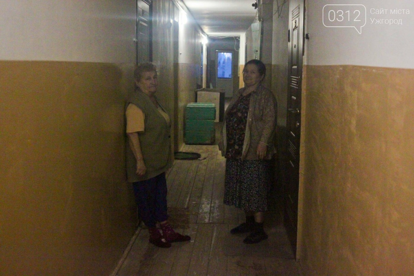 "Хвора бабуся не виходила з будинку 15 років": як мешканці..., фото-5 "Хвора бабуся не виходила з будинку 15 років": як мешканці 9-поверхівки на Заньковецької в Ужгороді живуть без ліфту (РЕПОРТАЖ), фото-5