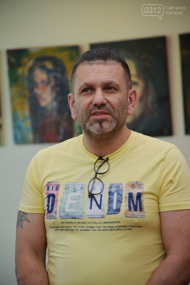 Шкіра як полотно для портрета: львівський митець Микола Стр..., фото-1 Шкіра як полотно для портрета: львівський митець Микола Струс презентував в Ужгороді виставку своїх робіт (ФОТОРЕПОРТАЖ), фото-1