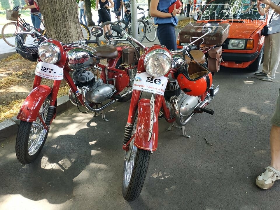«Земплінське ралі автоветеранів» зібрало в Ужгороді близьк..., фото-23 «Земплінське ралі автоветеранів» зібрало в Ужгороді близько 100 ретро автомобілів (ФОТО), фото-23