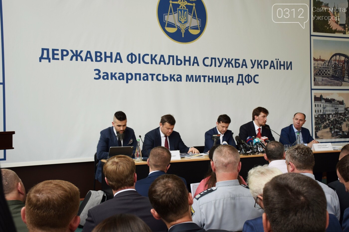 Контрабанда – головна тема візиту президента на Закарпаття..., фото-2 Контрабанда – головна тема візиту президента на Закарпаття (ФОТОРЕПОРТАЖ), фото-2
