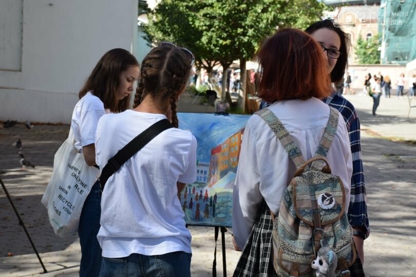 Панораму мальовничого Ужгорода створювали юні художники об..., фото-7 Панораму мальовничого Ужгорода створювали юні художники обласного центру (ФОТОРЕПОРТАЖ) , фото-7