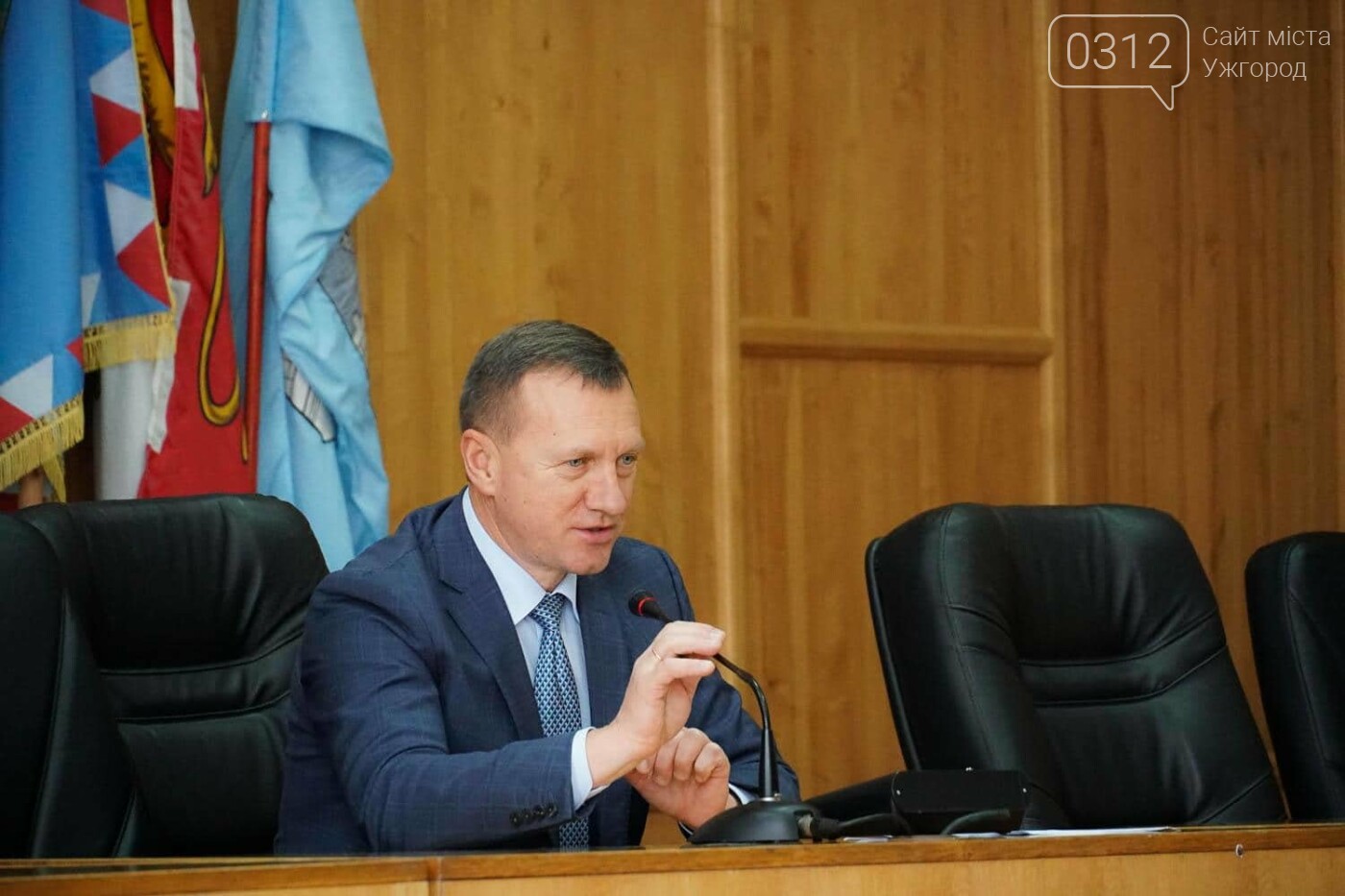 Проєкт бюджету Ужгорода – 2020: на 200 мільйонів менше і з..., фото-1 Проєкт бюджету Ужгорода – 2020: на 200 мільйонів менше і з перспективою змін (ІНФОГРАФІКА), фото-1