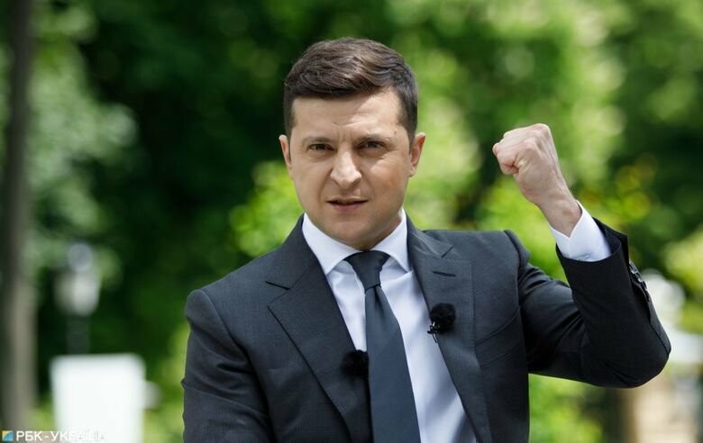 Володимир Зеленський анонсував початок вакцинації проти COVID-19