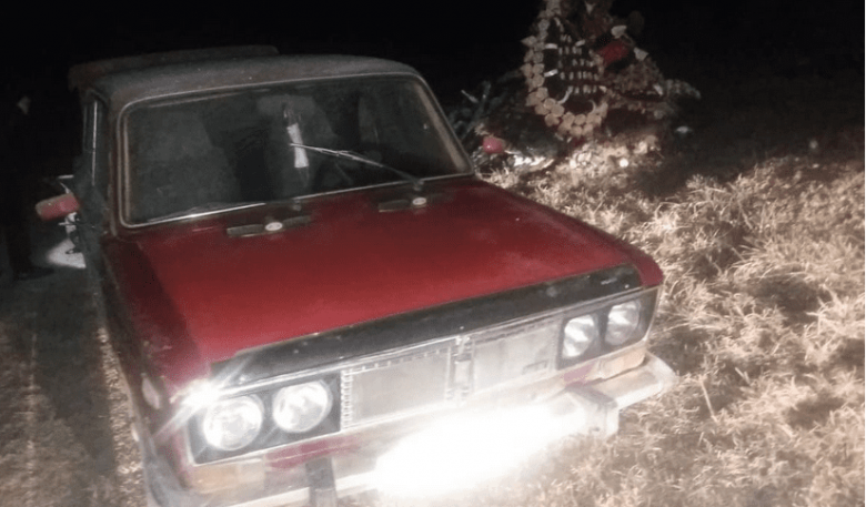 На Мукачівщині батько з сином обікрали обійстя