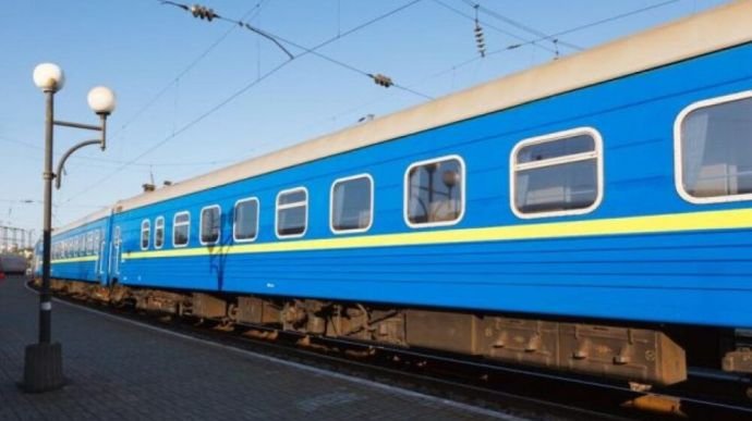 У напрямку до та із Закарпаття призначено 5 додаткових залізничних спецрейсів 