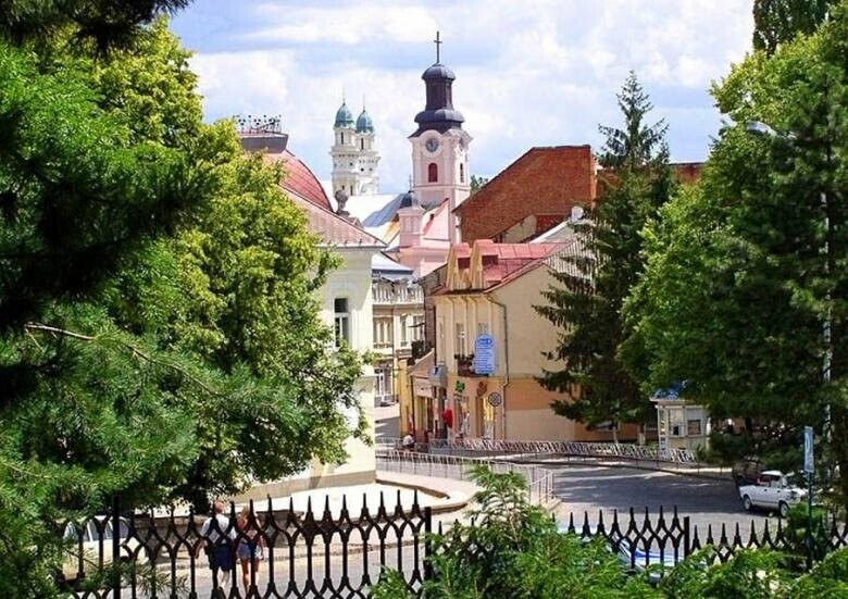 Ужгородців кличуть на громадські слухання стосовно перейменування вулиць 