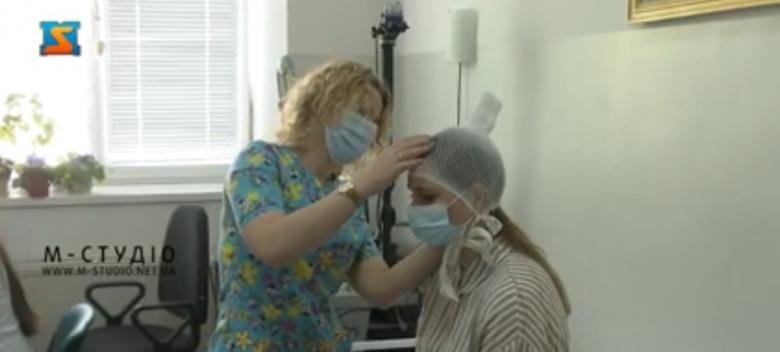 Операція на мозку з пробудження: перші обстеження