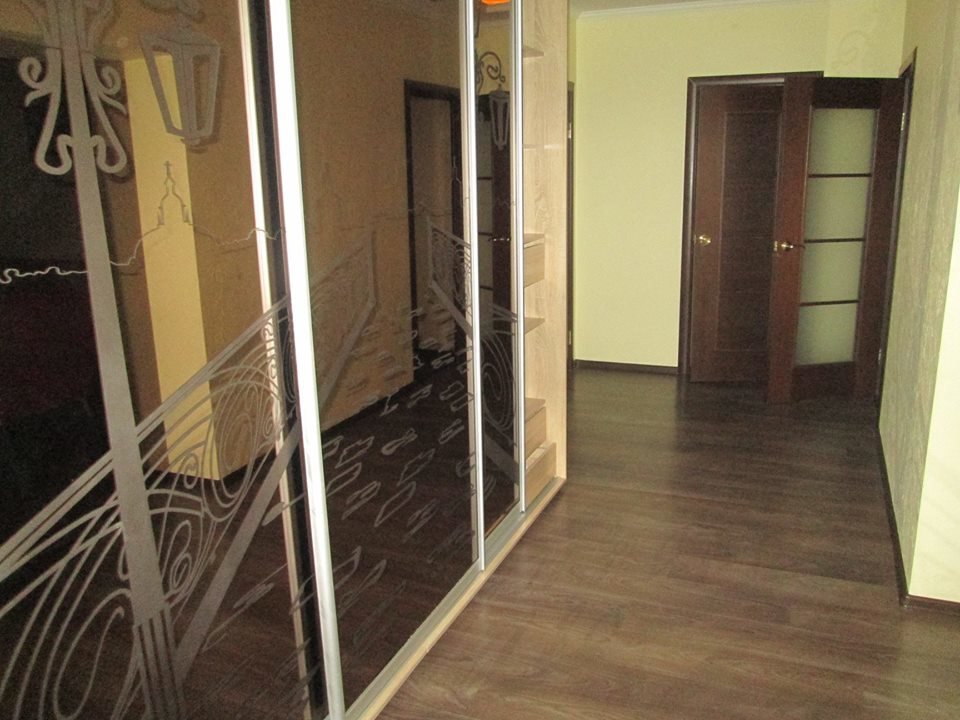30-річна ужгородка "винесла" з орендованої квартири всю ел..., фото-4 30-річна ужгородка "винесла" з орендованої квартири всю електротехніку на 30000 гривень: фото, фото-4