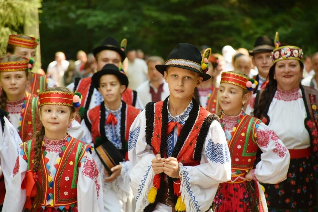 "ТІК" і тисячі туристів з України та Європи: на Закарпатті..., фото-1 "ТІК" і тисячі туристів з України та Європи: на Закарпатті відгримів фест "На Синевир трембіти кличуть" (ФОТОРЕПОРТАЖ), фото-1