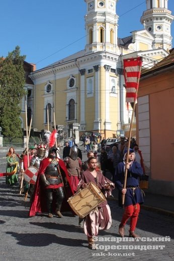 Ужгород на один день перетворився повернувся до Середньовіч..., фото-3 Ужгород на один день перетворився повернувся до Середньовіччя (ФОТО), фото-3