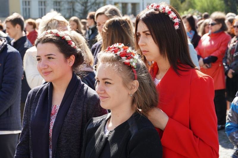 В Ужгороді відкрився фестиваль "Воскресни, писанко!" (ФОТО), фото-11 В Ужгороді відкрився фестиваль "Воскресни, писанко!" (ФОТО), фото-11
