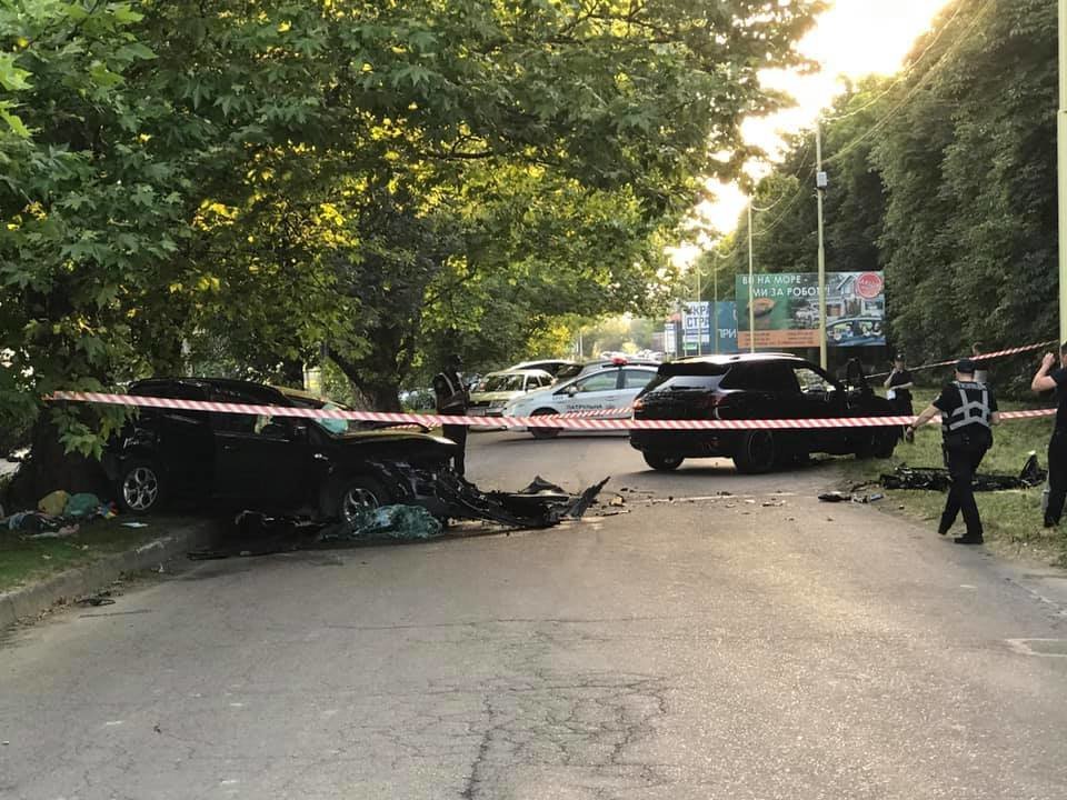 Дружина ужгородця, що постраждав у страшній ДТП на Слов'янс..., фото-1 Дружина ужгородця, що постраждав у страшній ДТП на Слов'янській набережній, розповіла про його стан, фото-1