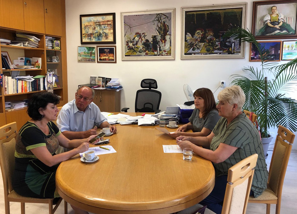 Побратимству Ужгорода та словацькому Міхаловце "стукнуло" 2..., фото-1 Побратимству Ужгорода та словацькому Міхаловце "стукнуло" 20 років (ФОТО), фото-1