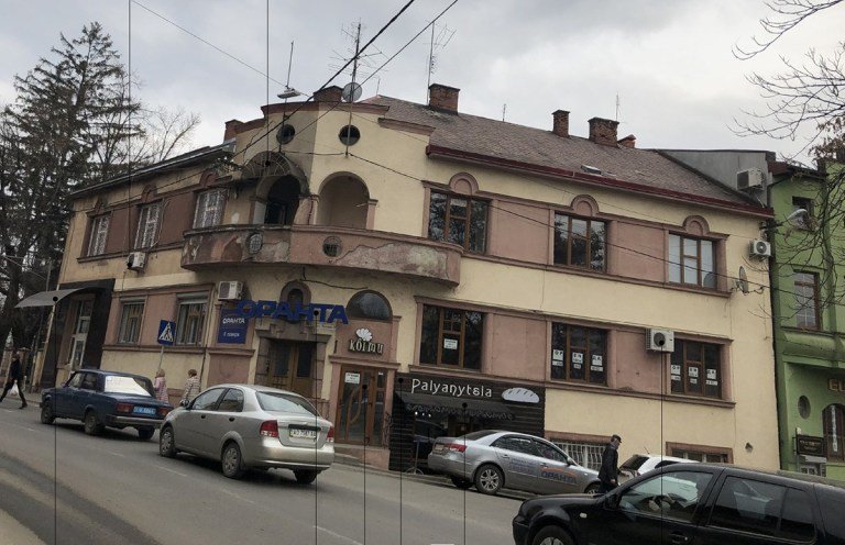 В Ужгороді на Фединця готуються до будівництва чотирьохпове..., фото-1 В Ужгороді на Фединця готуються до будівництва чотирьохповерхового торговельного центра (ФОТО), фото-1