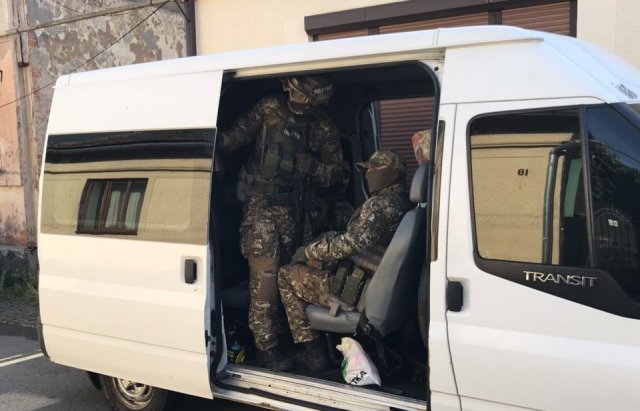 Почалося! На Закарпатті - масові арешти через підкуп виборц..., фото-1 Почалося! На Закарпатті - масові арешти через підкуп виборців, затримано людей і на 68-му окрузі, фото-1
