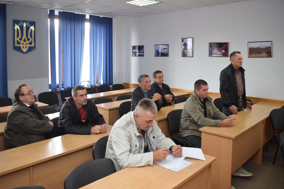 В Ужгороді транспортна комісія вирішувала долю обмежувачів..., фото-2 В Ужгороді транспортна комісія вирішувала долю обмежувачів, переходів, паркувань та зупинок, фото-2