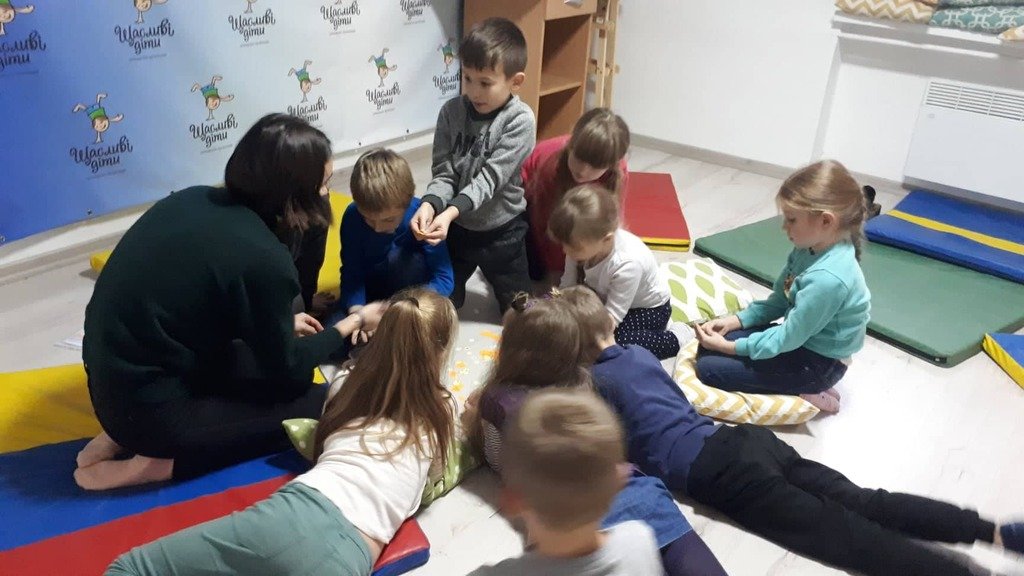 Як юні учасники екошколи від "Щасливі діти" в Ужгороді стаю..., фото-6 Як юні учасники екошколи від "Щасливі діти" в Ужгороді стають екоагентами (ФОТО), фото-6