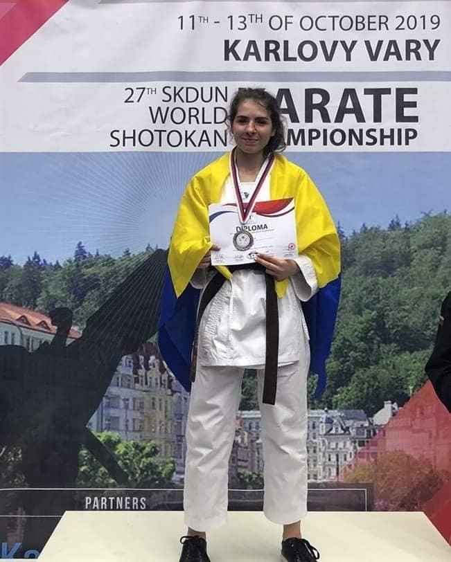Стартувало інтернет-голосування за почесну місію запалюван..., фото-6 Стартувало інтернет-голосування за почесну місію запалювання вогнів головної ялинки Мукачева (КАНДИДАТИ), фото-6