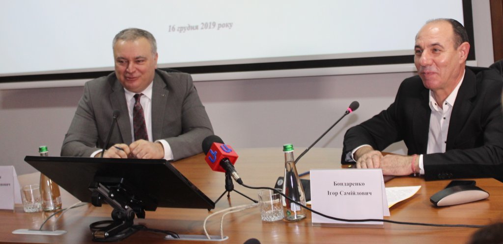 Співпрацюватимуть: УжНУ підписав Меморандум із Закарпатськ..., фото-1 Співпрацюватимуть: УжНУ підписав Меморандум із Закарпатською ОДА, фото-1