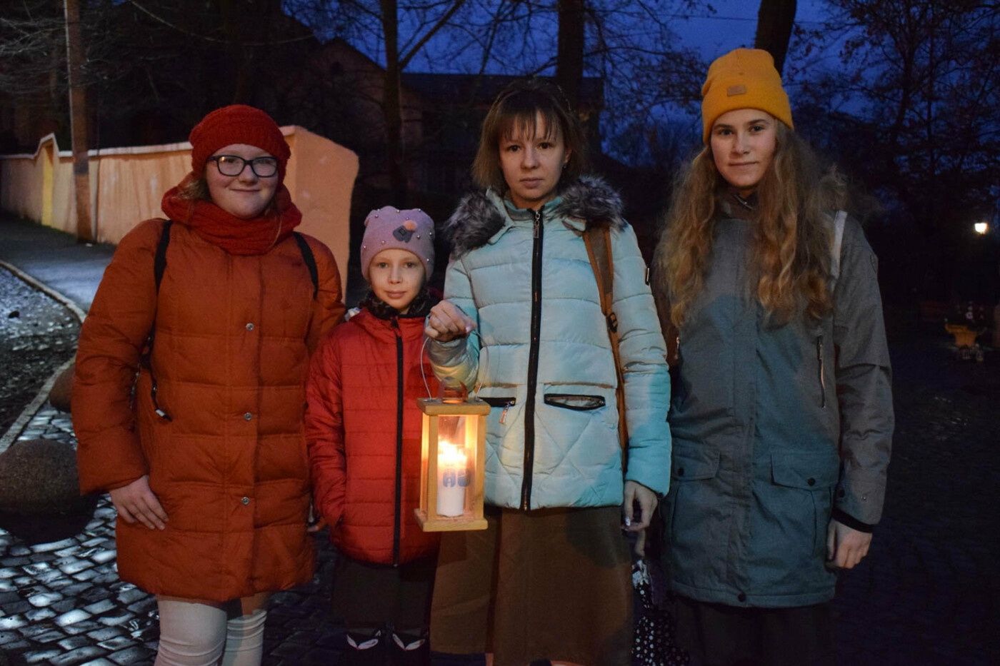 До Ужгорода привезли Вифлеємський вогонь миру (ФОТО), фото-5 До Ужгорода привезли Вифлеємський вогонь миру (ФОТО), фото-5