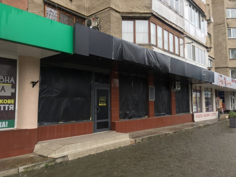 Який вигляд мають закриті гральні заклади в Ужгороді (ФОТО), фото-8 Який вигляд мають закриті гральні заклади в Ужгороді (ФОТО), фото-8