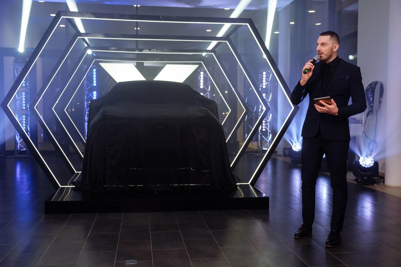 Абсолютно новий BMW X6 презентували на Закарпатті (ФОТО), фото-1 Абсолютно новий BMW X6 презентували на Закарпатті (ФОТО), фото-1