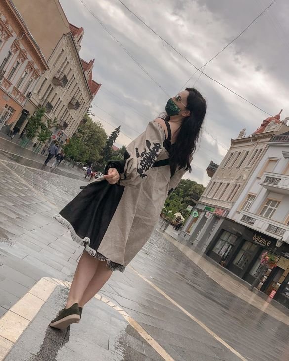 Подорожує Закарпаттям: телеведуча Соломія Вітвіцька розпові..., фото-1 Подорожує Закарпаттям: телеведуча Соломія Вітвіцька розповіла про улюблені місця в Ужгороді (ФОТО), фото-1