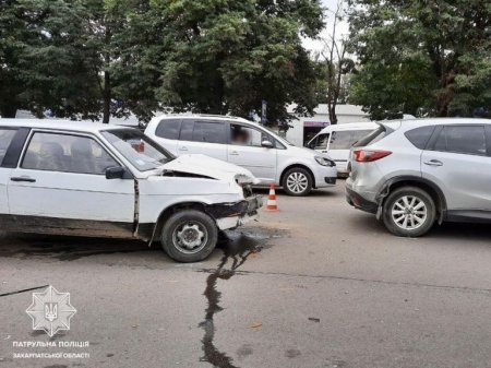 Упродовж доби - 11 ДТП: поліція Закарпаття звертається до..., фото-2 Упродовж доби - 11 ДТП: поліція Закарпаття звертається до водіїв (ФОТО), фото-2