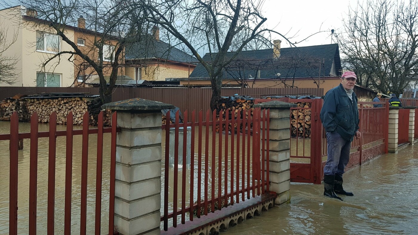Сусідня Словаччина потерпає від паводків (ФОТО, ВІДЕО), фото-2 Сусідня Словаччина потерпає від паводків (ФОТО, ВІДЕО), фото-2