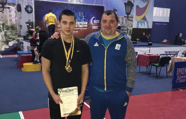 Юний закарпатець став Чемпіоном України з важкої атлетики