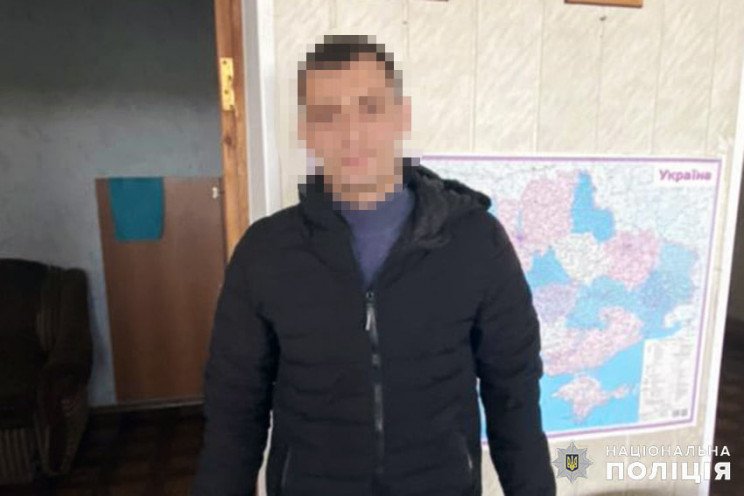 На Хмельниччині затримали молодика, якого шукала поліція З..., фото-1 На Хмельниччині затримали молодика, якого шукала поліція Закарпаття, фото-1