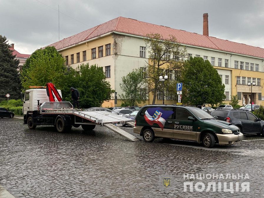 Зловмиснику, який підпалив автівку під будівлею ОДА  загрожує до 10 років в`язниці (ФОТО, ВІДЕО), фото-3