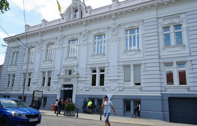 В Мукачеві відкрили Угорський дім імені Михая Мункачі
