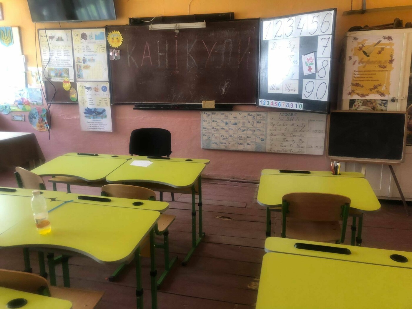 Тече дах, прогнила підлога: на Закарпатті ще одна гімназія потребує ремонту (ФОТО), фото-5