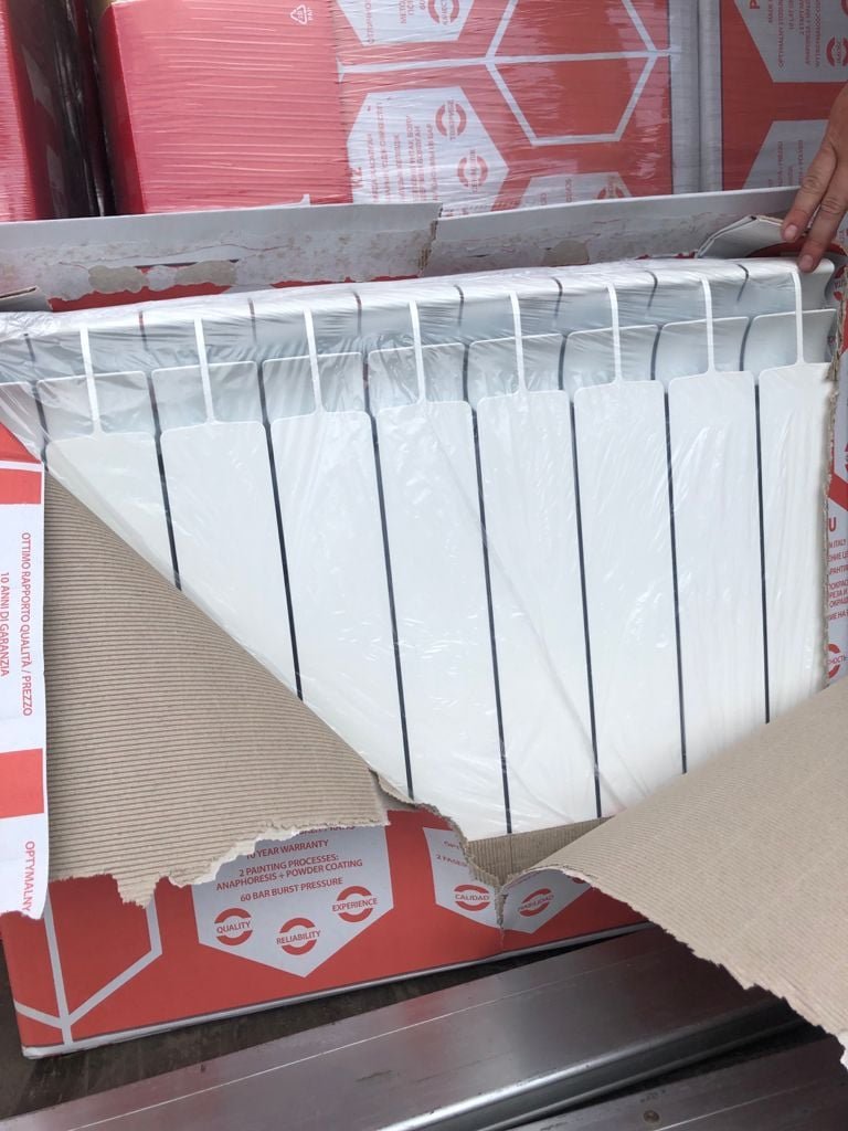 На Закарпатті через кордон намагалися ввезти радіатори за підробленими документами