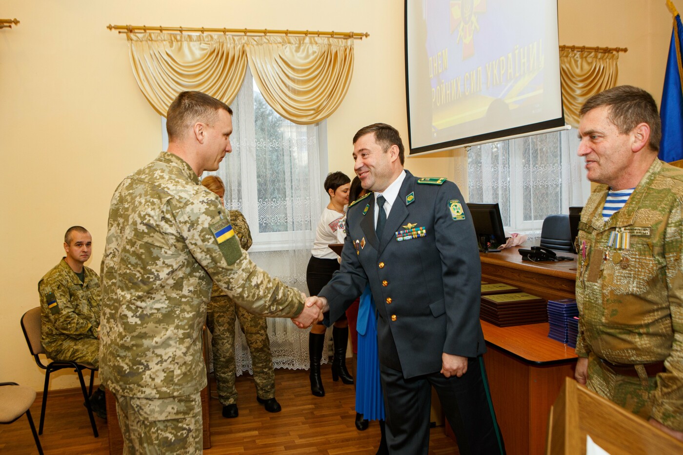 Закарпатських прикордонників нагородили до 30 річниці створення ЗСУ