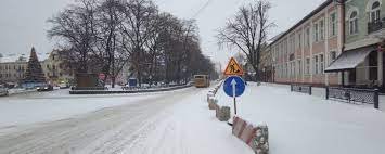 В Ужгороді на площі Шандора Петефі змінюють схему руху: відомо деталі