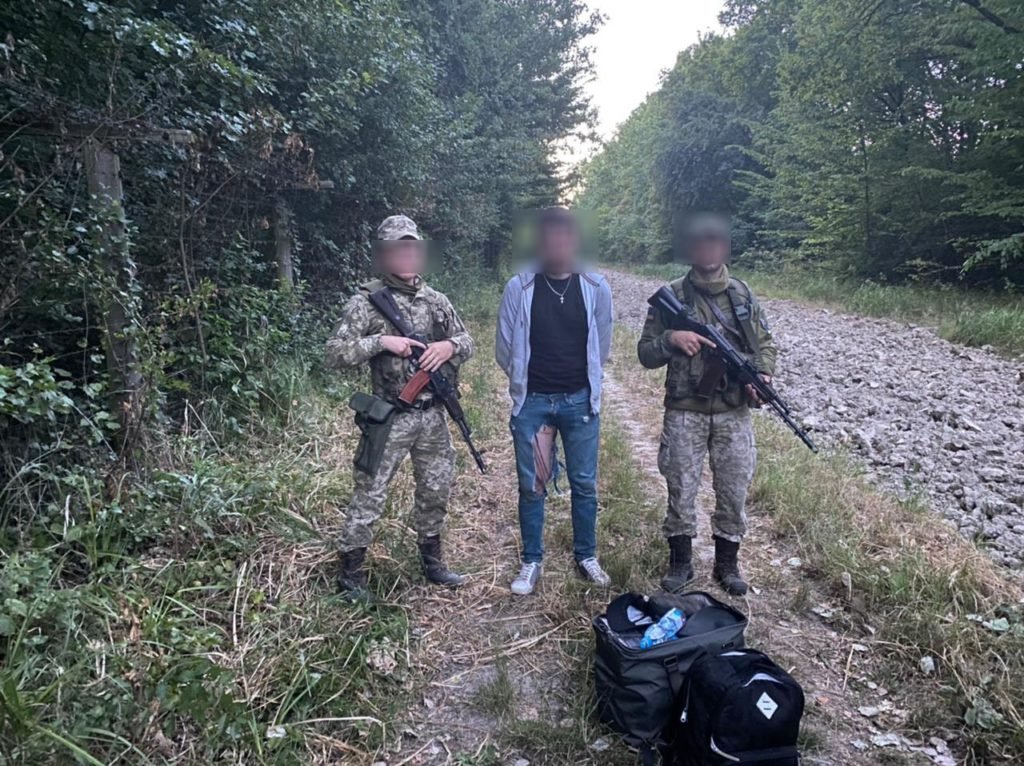 На Закарпатті затримали ухилянтів