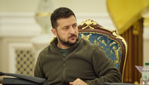 Зеленський вніс зміни до указу про звільнення строковиків у запас