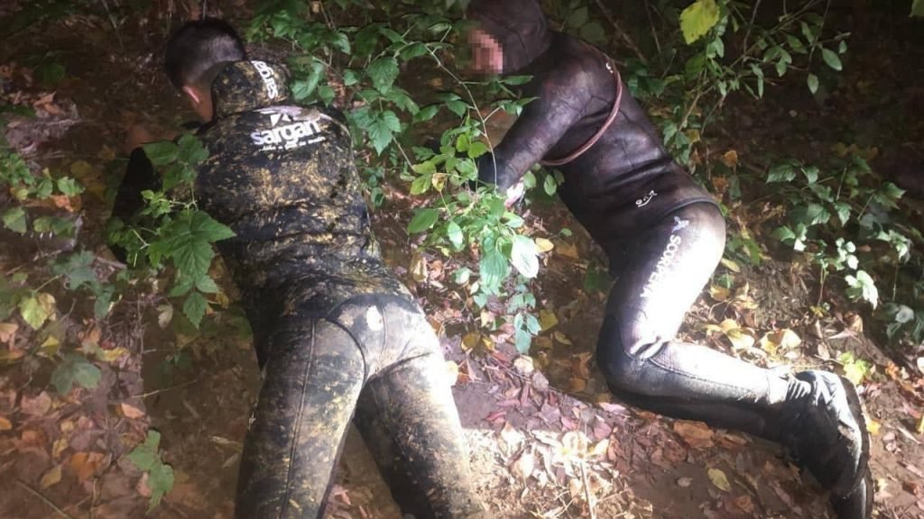 На березі Тиси прикордонники затримали двох «водолазів»
