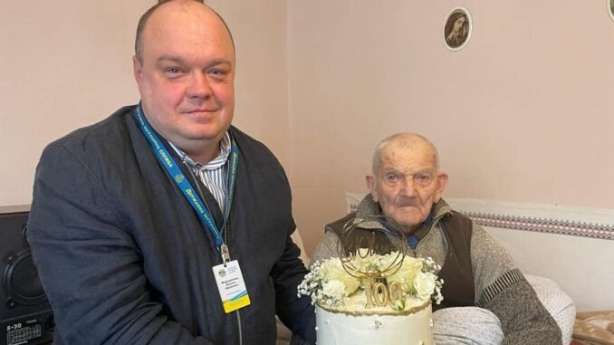 Юрій Мельник з Хустщини зустрів 100-річний ювілей