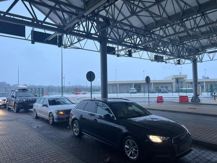Прикордонники розповіли, яка ситуація у пунктах пропуску на західному кордоні